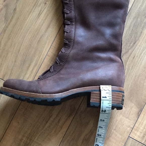 UGG Boots-knee high leather boots - Picture 11 of 11